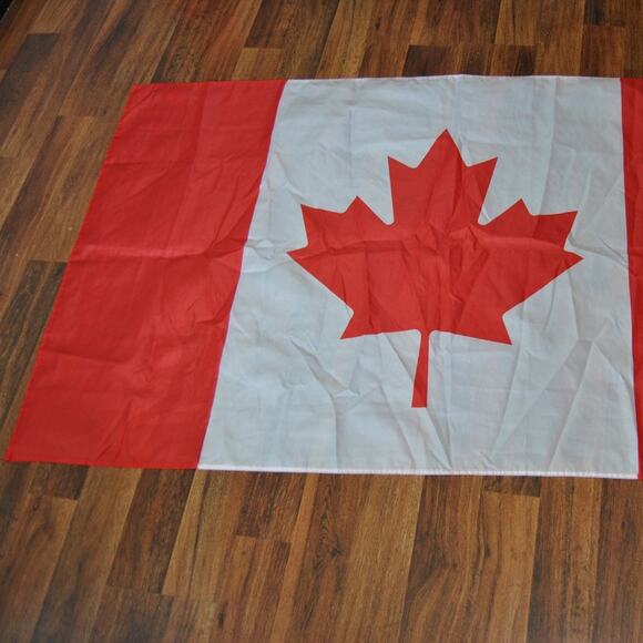 Canadian Flag Red and White 3 x 5 ft - Picture 2 of 9